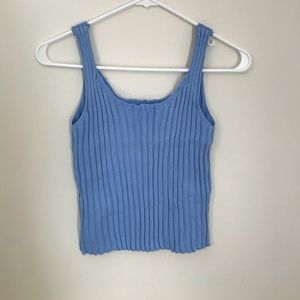 Stretchy cropped tank top